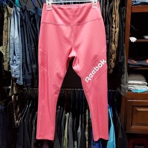 Reebok Pink Leggings Size M Like New  Stretch